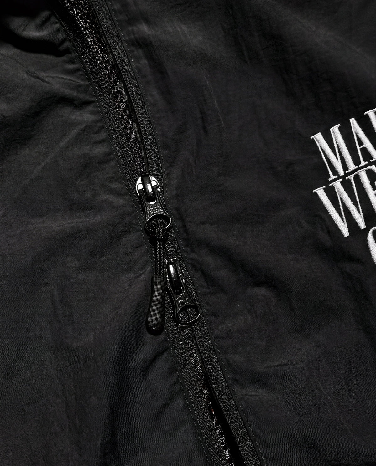 MAD WEIRD CITY Nylon Jacket [Black × White]