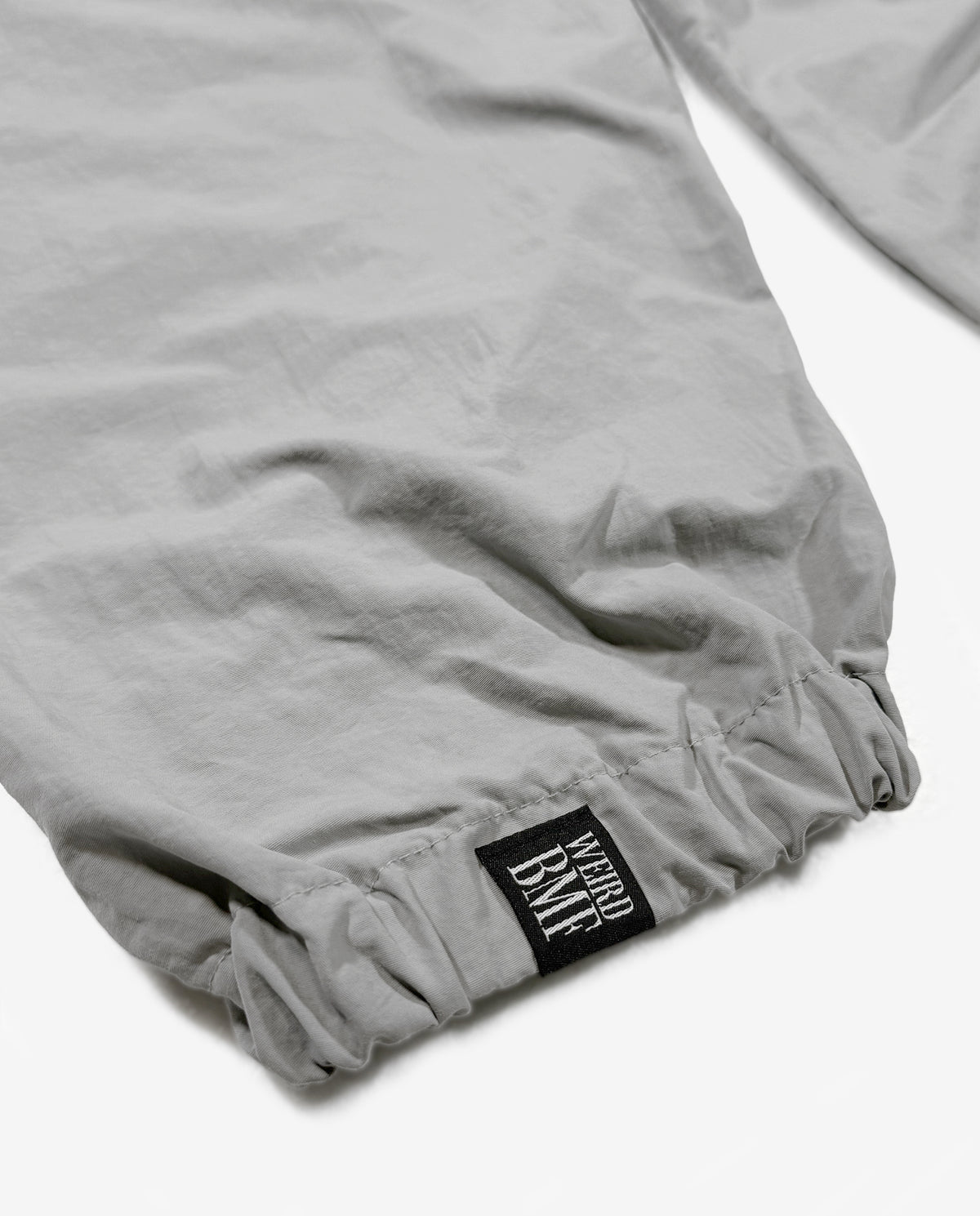 MAD WEIRD CITY Nylon Pants [Gray × Dark Gray]